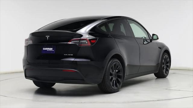 2022 Tesla Model Y Long Range Dual Motor All-Wheel Drive