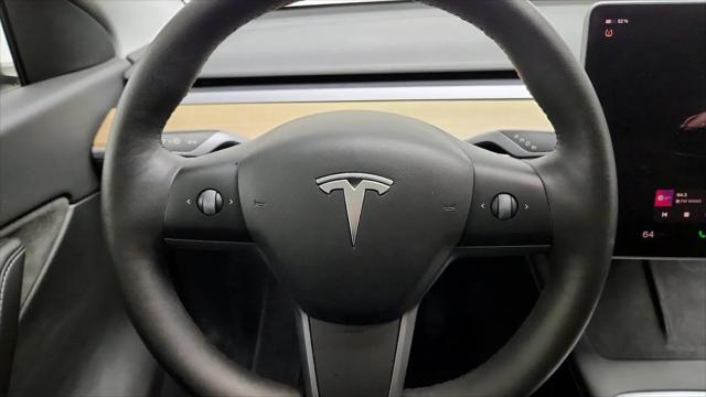 2022 Tesla Model Y Long Range Dual Motor All-Wheel Drive