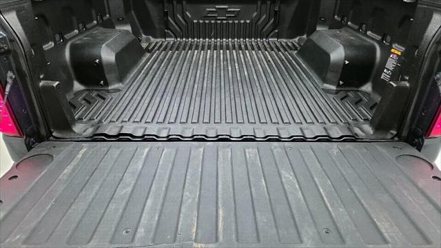 2021 Chevrolet Silverado 1500 4WD Crew Cab Short Bed LT with 2FL