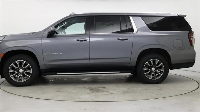 2022 Chevrolet Suburban 4WD LT