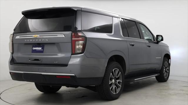 2022 Chevrolet Suburban 4WD LT