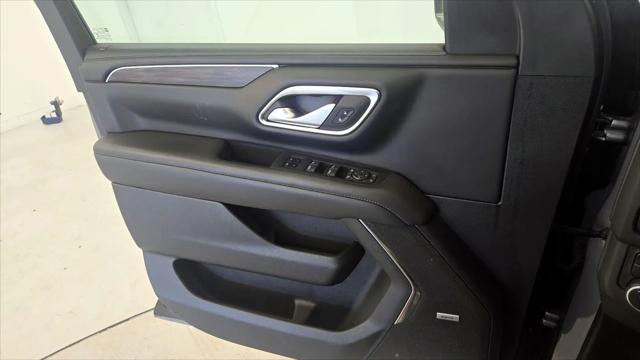 2022 Chevrolet Suburban 4WD LT