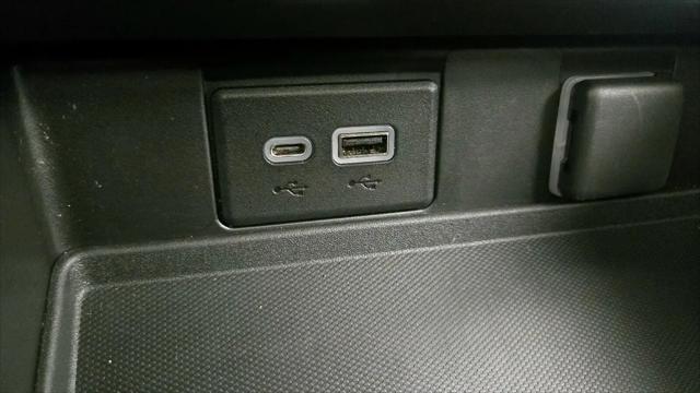 2022 Chevrolet Suburban 4WD LT