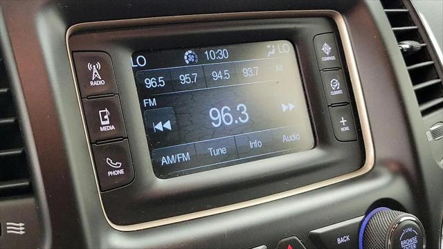 2017 Jeep Grand Cherokee Laredo 4x2