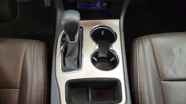 2017 Jeep Grand Cherokee Laredo 4x2