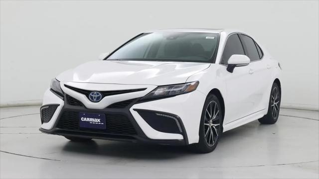 2023 Toyota Camry Hybrid SE