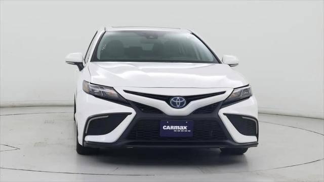2023 Toyota Camry Hybrid SE