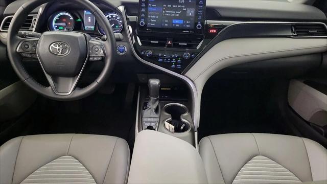 2023 Toyota Camry Hybrid SE