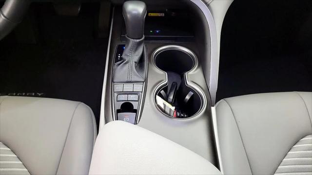 2023 Toyota Camry Hybrid SE