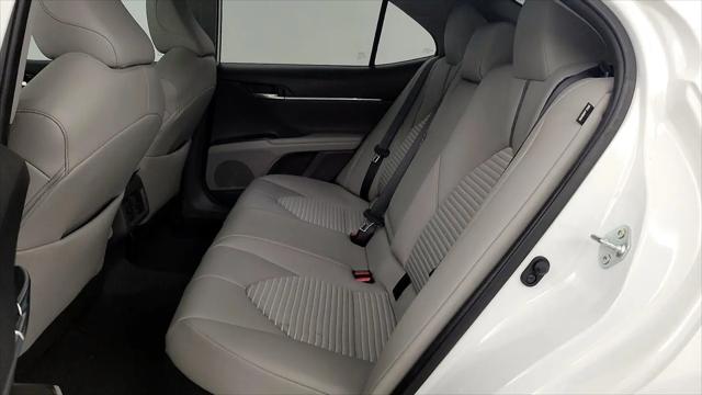 2023 Toyota Camry Hybrid SE