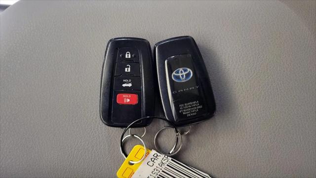 2023 Toyota Camry Hybrid SE