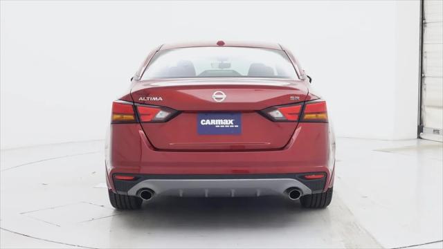 2022 Nissan Altima SR FWD