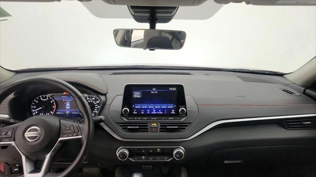 2022 Nissan Altima SR FWD