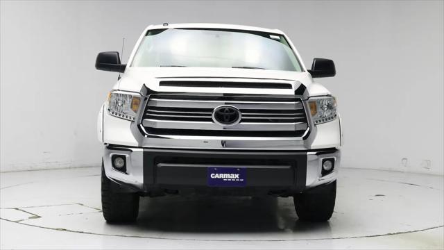 2016 Toyota Tundra SR5 5.7L V8