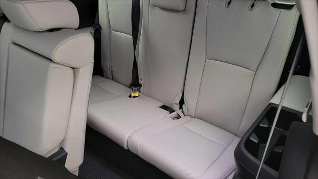 2025 Toyota Grand Highlander Hybrid XLE