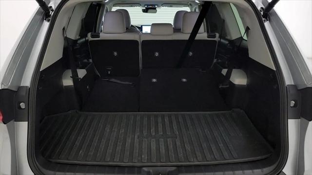 2025 Toyota Grand Highlander Hybrid XLE