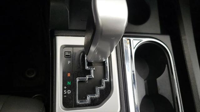 2016 Toyota Tundra SR5 5.7L V8