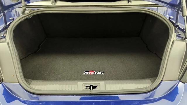2024 Toyota GR86 Premium