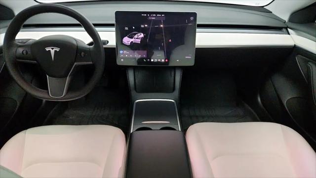 2021 Tesla Model 3 Standard Range Plus Rear-Wheel Drive
