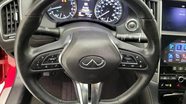 2022 INFINITI Q60 LUXE AWD