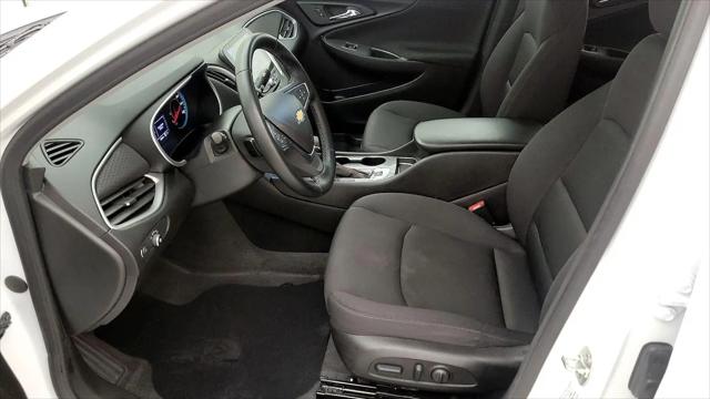 2024 Chevrolet Malibu FWD RS
