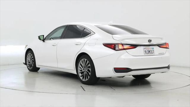 2024 Lexus ES 300h Luxury