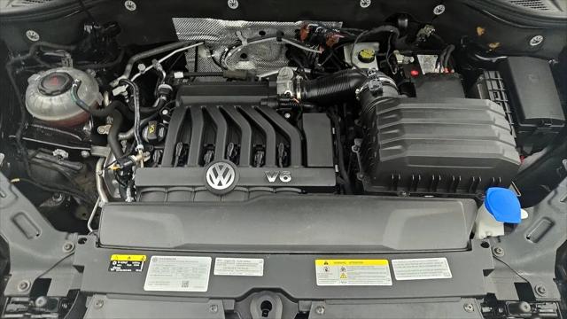 2022 Volkswagen Atlas 3.6L V6 SEL R-Line Black