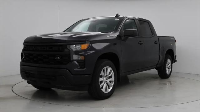 2023 Chevrolet Silverado 1500 4WD Crew Cab Short Bed Custom