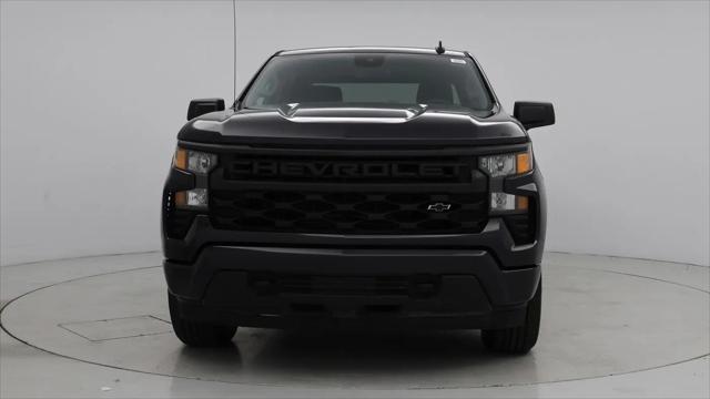 2023 Chevrolet Silverado 1500 4WD Crew Cab Short Bed Custom