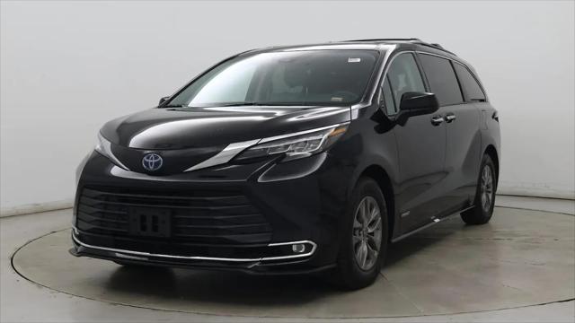 2021 Toyota Sienna XLE