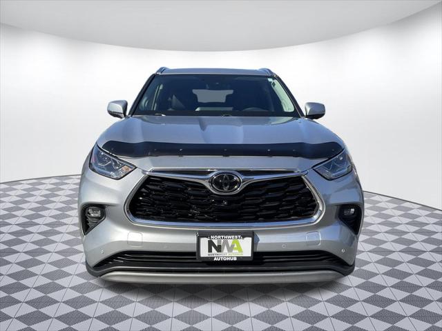 2024 Toyota Highlander Platinum