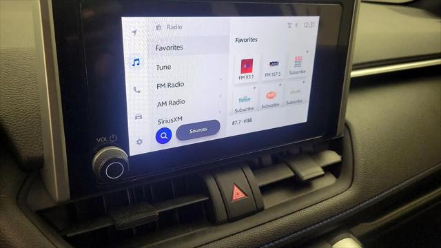 2024 Toyota RAV4 Hybrid SE