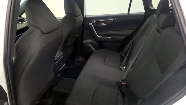 2024 Toyota RAV4 Hybrid SE