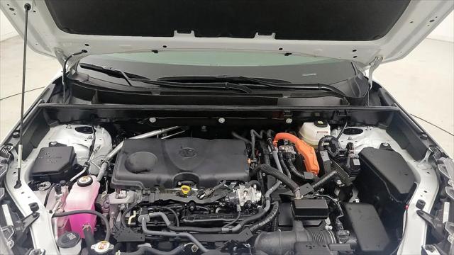 2024 Toyota RAV4 Hybrid SE