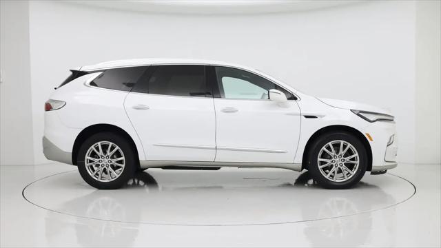 2023 Buick Enclave Essence AWD