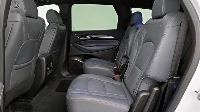 2023 Buick Enclave Essence AWD