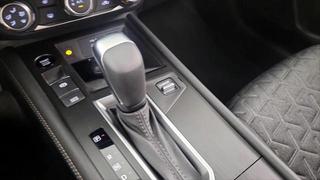 2025 Nissan Kicks SV Intelligent AWD