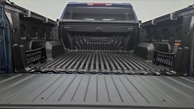 2024 GMC Sierra 1500 4WD Crew Cab Short Box Elevation with 3VL