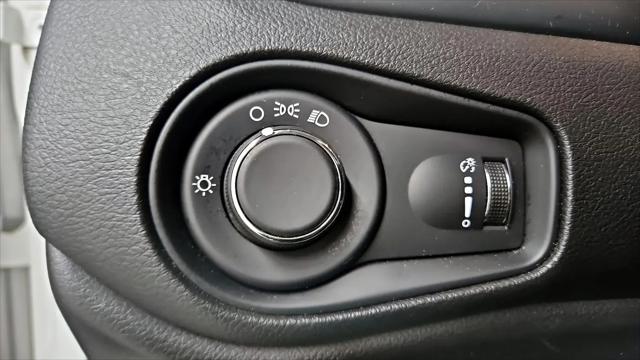 2016 Jeep Renegade Sport