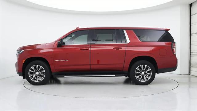 2022 Chevrolet Suburban 2WD LT