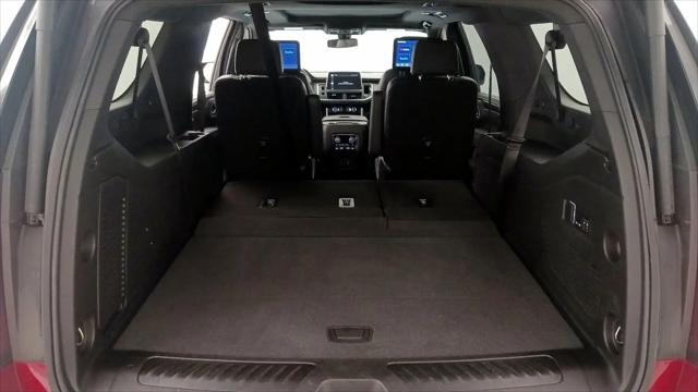 2022 Chevrolet Suburban 2WD LT