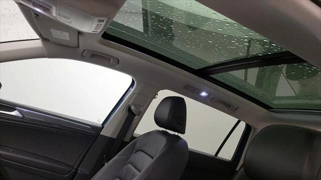 2018 Volkswagen Tiguan 2.0T SEL Premium