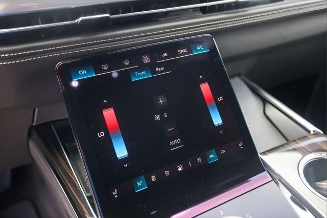 2025 Cadillac Escalade Premium Luxury