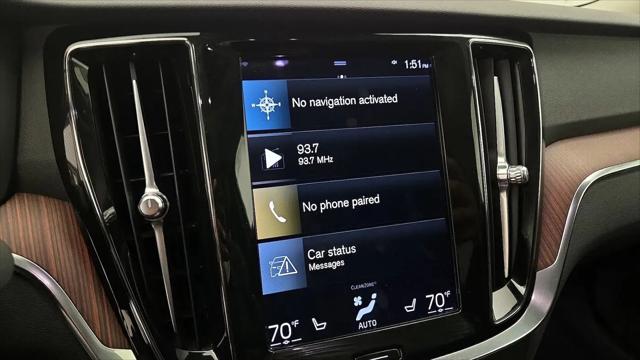 2022 Volvo S60 B5 Momentum