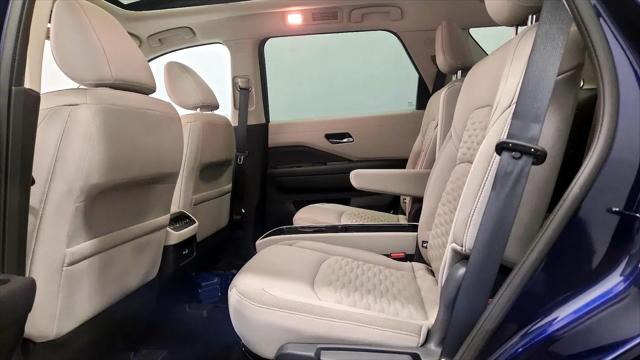 2022 Nissan Pathfinder SV 4WD