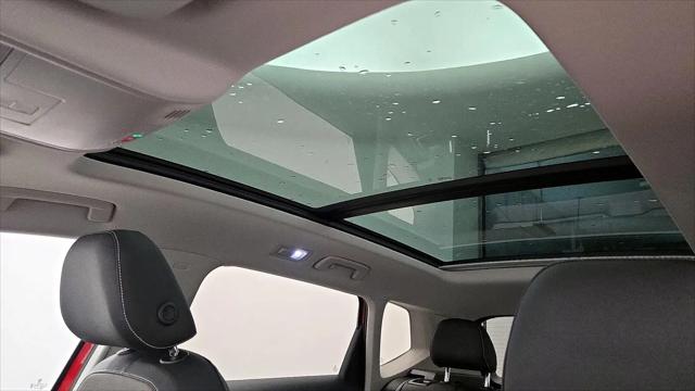 2024 Volkswagen Taos 1.5T SEL
