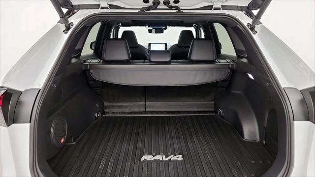 2025 Toyota RAV4 Hybrid XSE