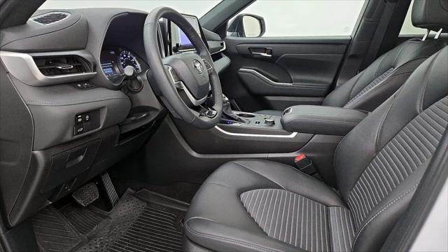 2024 Toyota Highlander XSE