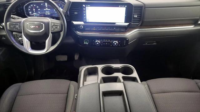 2023 GMC Sierra 1500 4WD Crew Cab Short Box Elevation with 3SB