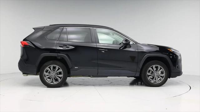 2022 Toyota RAV4 Hybrid XLE Premium